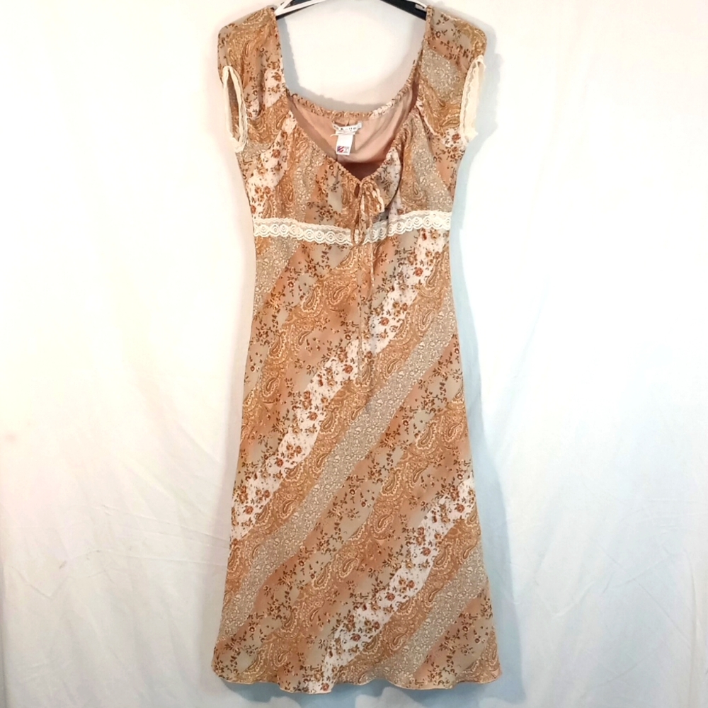 La Belle Vintage Floral Paisley Dress With Lace Women's Size 7 Made in USA